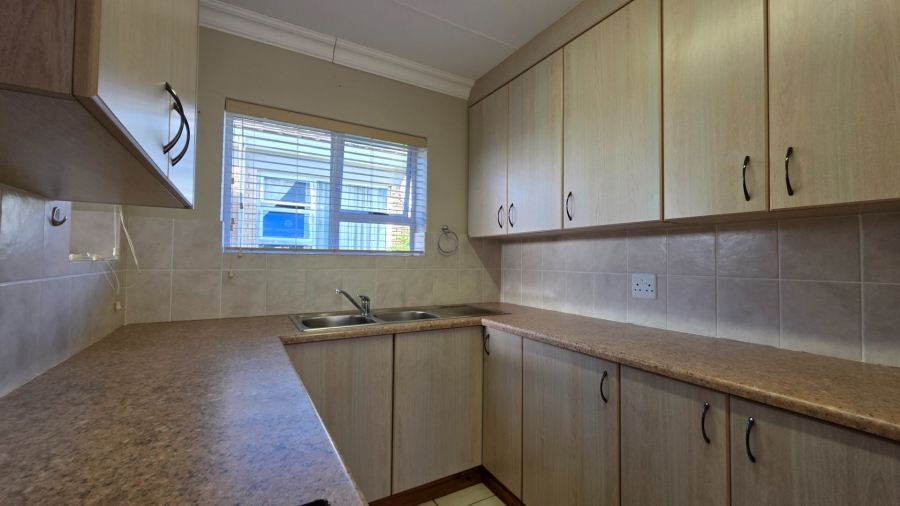 2 Bedroom Property for Sale in Groenkloof Retirement Village Western Cape